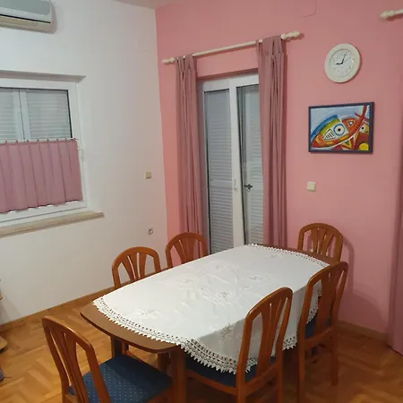 Apartman Pepi *