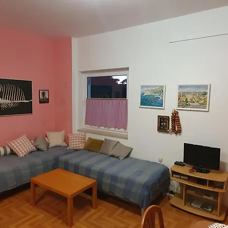 Pepi Apartman Biograd na Moru